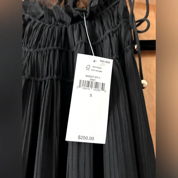 NWT Banana Republic Black Crinkle Maxi Dress with Silk - Size Small - Picture 11 of 13